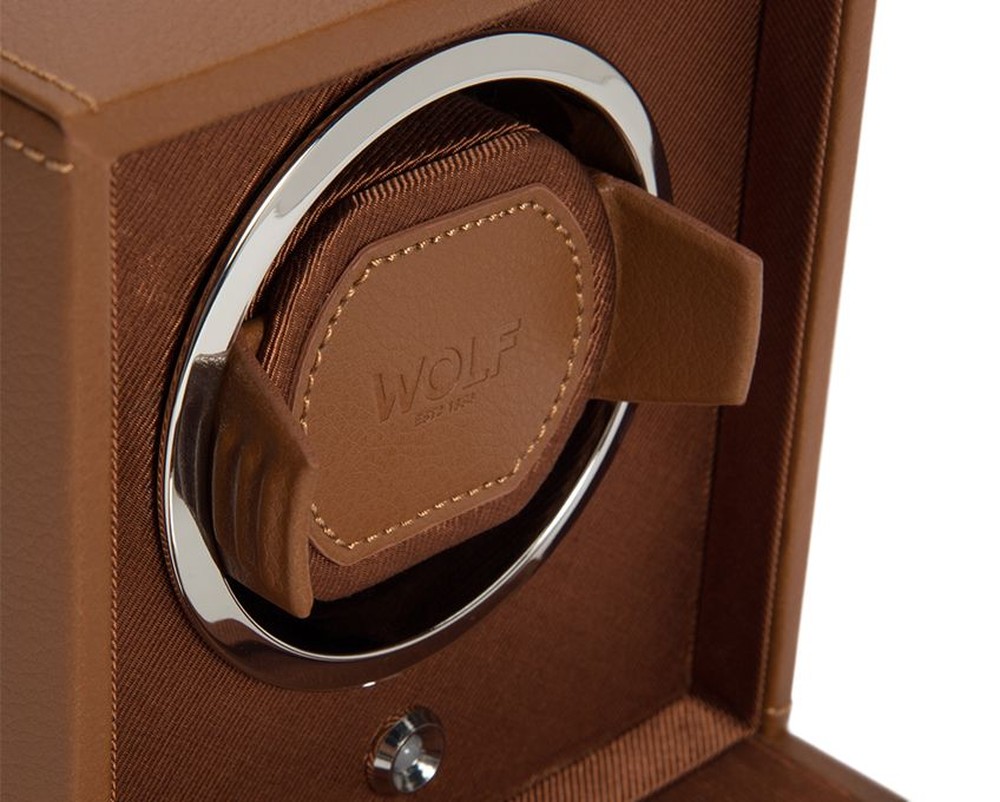 Cub Single Watch Winder with Cover