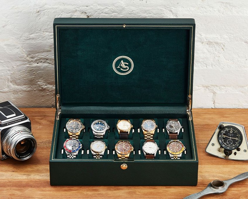 Analog/Shift Vintage Collection 10 Piece Watch Box