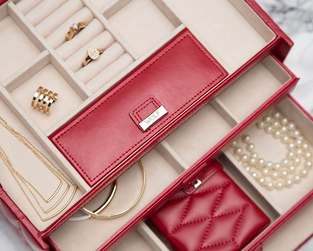 Caroline Medium Jewelry Case