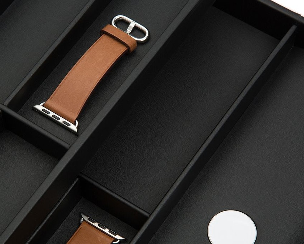 Watch valet w/strap tray for Apple watch