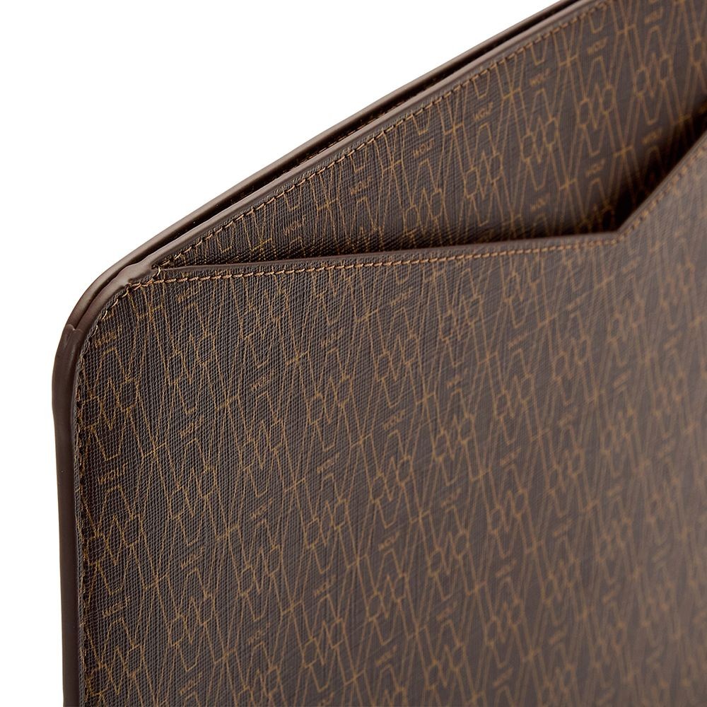 Signature 16" Laptop Sleeve