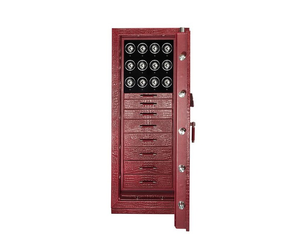 Churchill 12 Piece Winder Safe